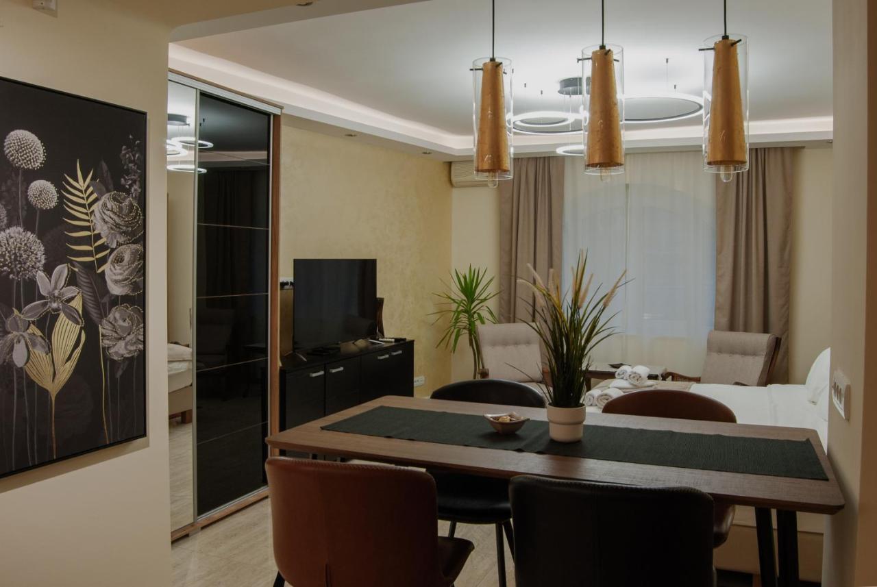 N10 Apartment Belgrado Exterior foto