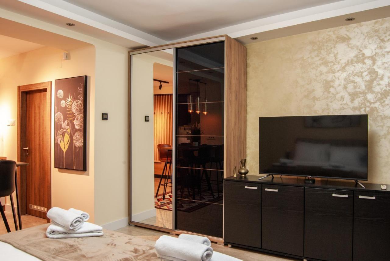 N10 Apartment Belgrado Exterior foto
